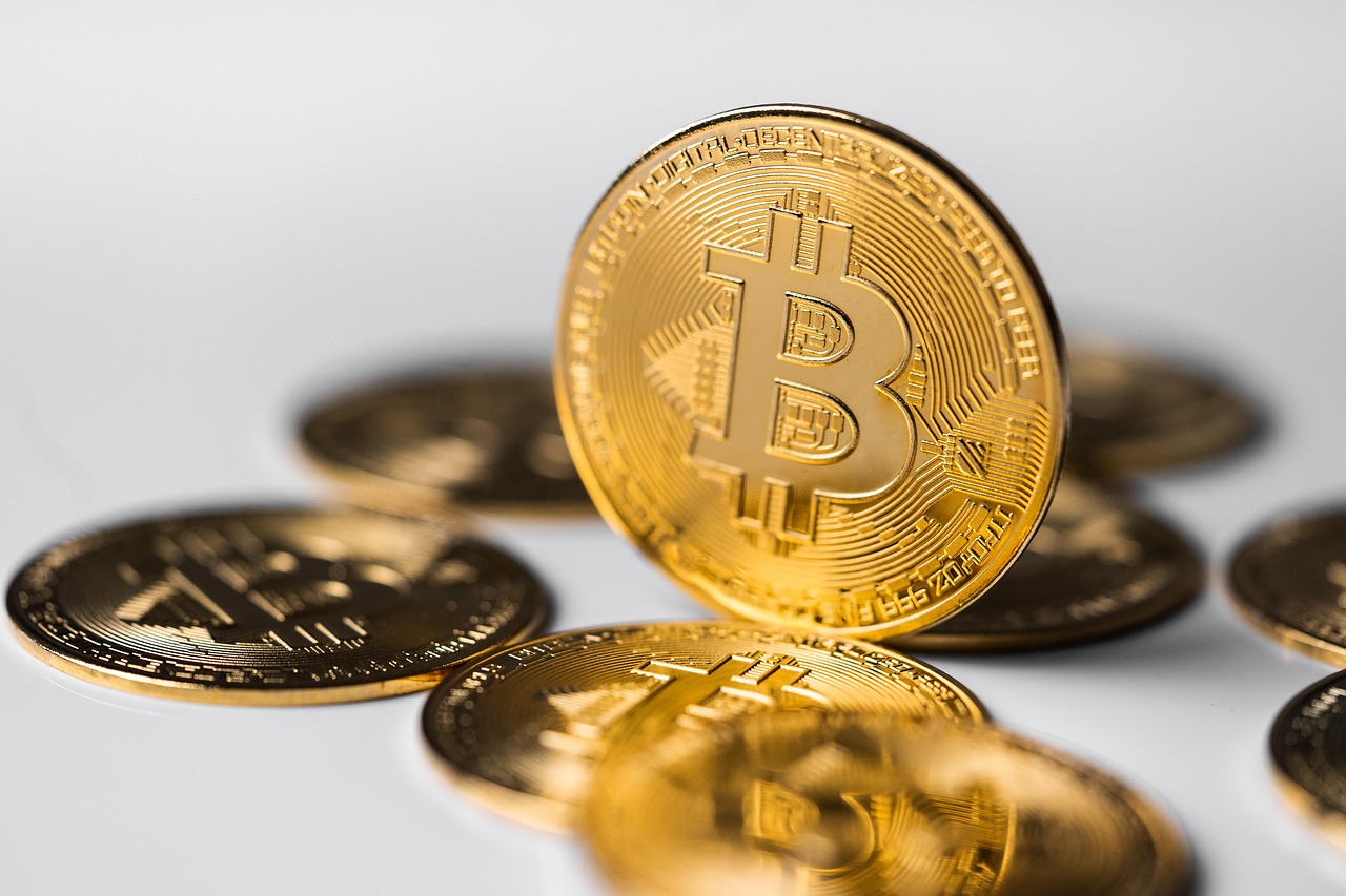Crypto Money Meets British Politics: The Nigel Farage Tether Gift Scandal Explained
